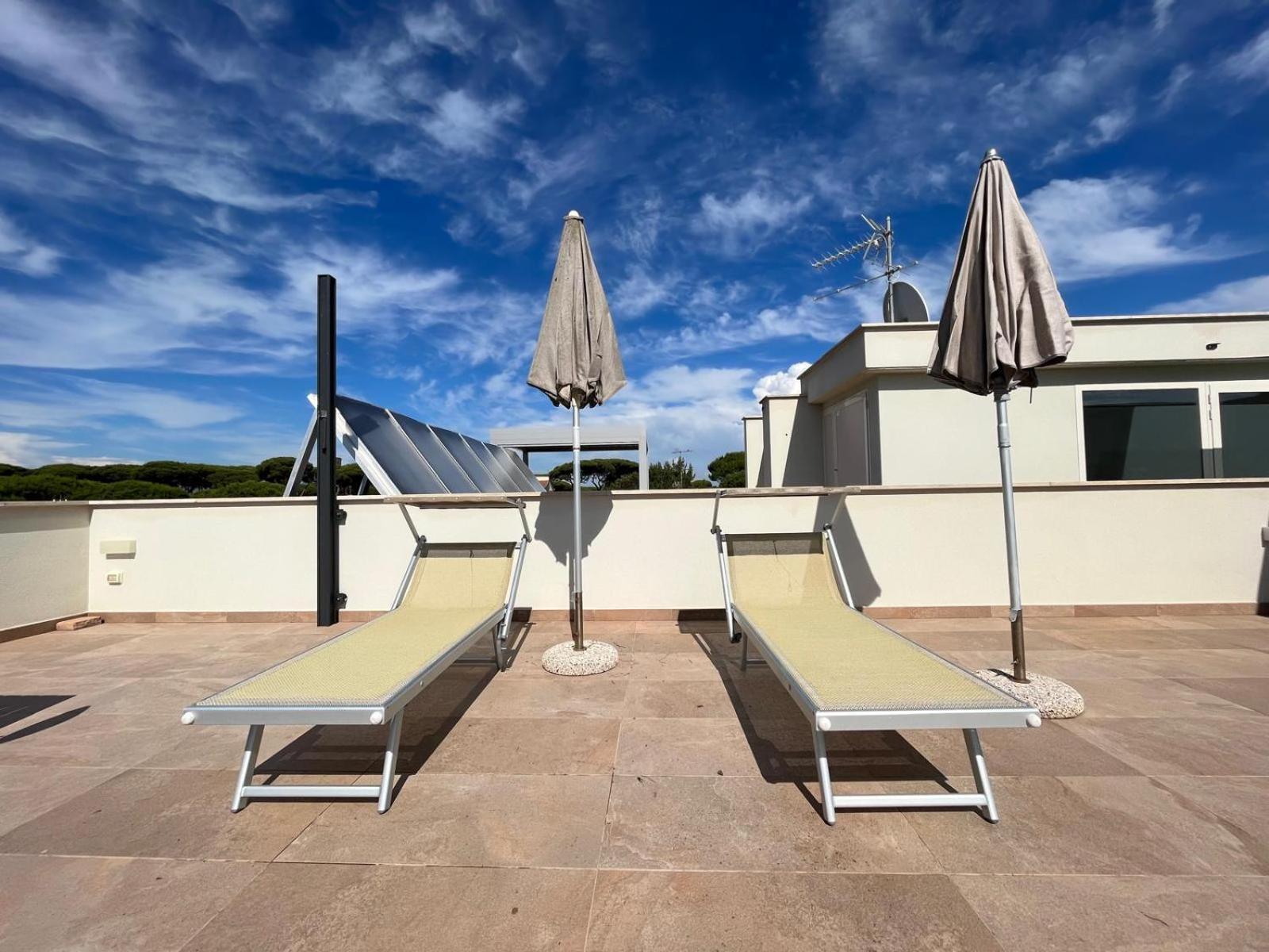 Venere Apartament Tirrenia Exterior foto