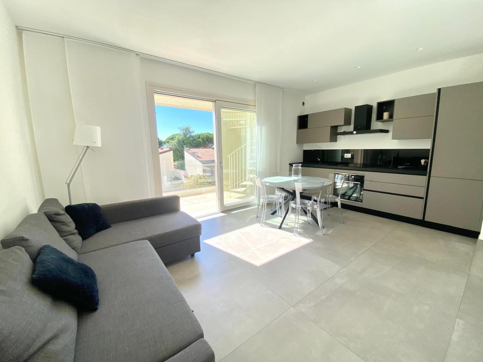 Venere Apartament Tirrenia Exterior foto