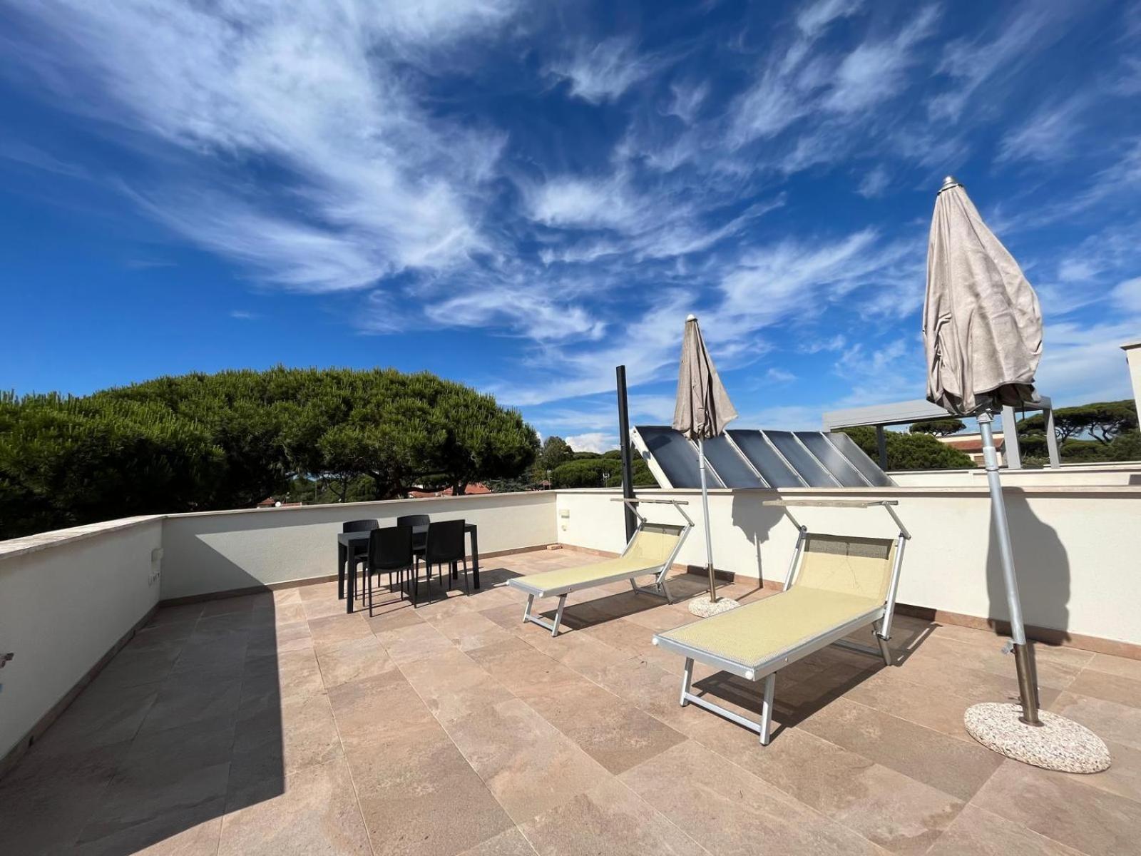 Venere Apartament Tirrenia Exterior foto